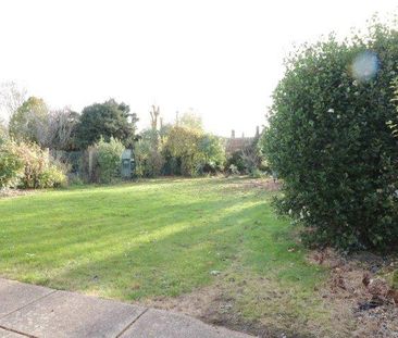 4 bedroom detached house to rent - Photo 6