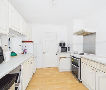 Mandeville Court, Strode Street, Egham,TW20 - Photo 6