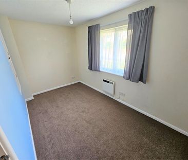 Two bed end of terrace house to rent in Meadowbrook Close, Devon, EX4 - Photo 4