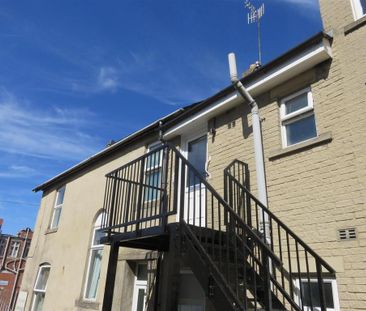1 bedroom flat to rent - Photo 6
