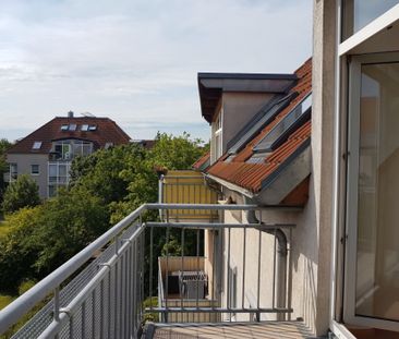 Dachmaisonette mit 2 Balkonen in Leubnitz-Neuostra - Foto 2