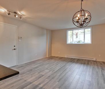 4 1/2 Style-Condo rénové à aire ouverte Verdun - internet inclus - ... - Photo 1