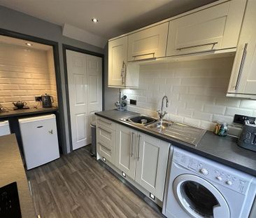 3 bedroom property to rent - Photo 5