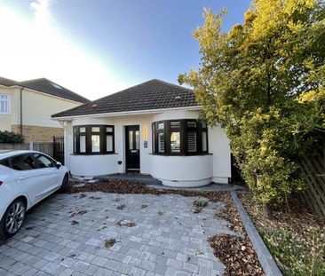 2 bedroom bungalow to rent - Photo 2