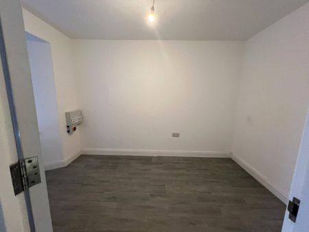 Merridale Street West, Wolverhampton, West Midlands, WV3 - Photo 3