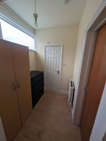 Studio Flat, Westbeech Road, N22 - Photo 5