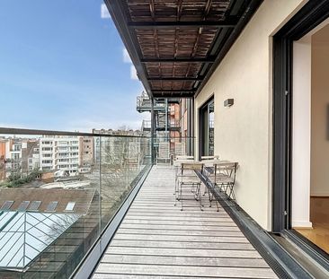 Appartement te huur in Ixelles - Photo 2