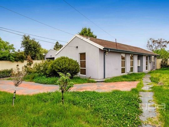 Affordable Family Living in Meadow Heights - Photo 1