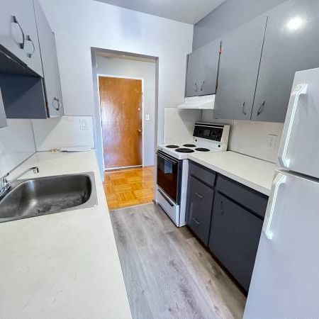 Large Updated 2br Apt, Heating/Hot Water included - Photo 3