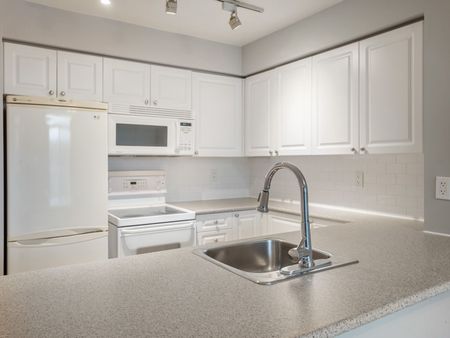 For Lease - 50 Lynn Williams Street Unit# 505, Toronto, Ontario - Photo 2