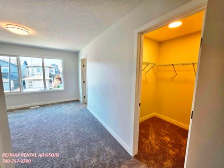 UPPER 2603 208 Street Northwest - Photo 3