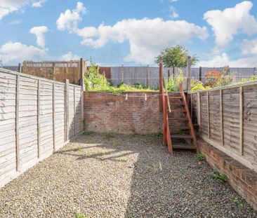 2 bedroom terraced house to rent - Photo 3