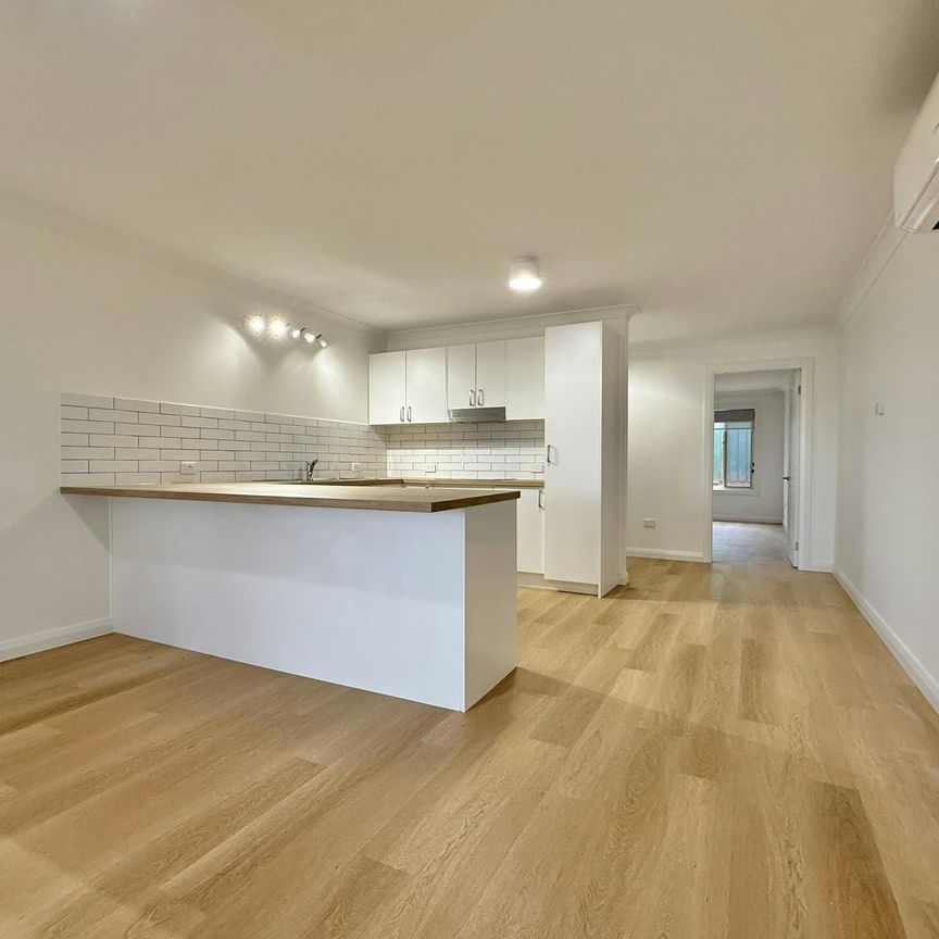 Stylish & Modern One-Bedroom Unit – Utilities Included! - Photo 1