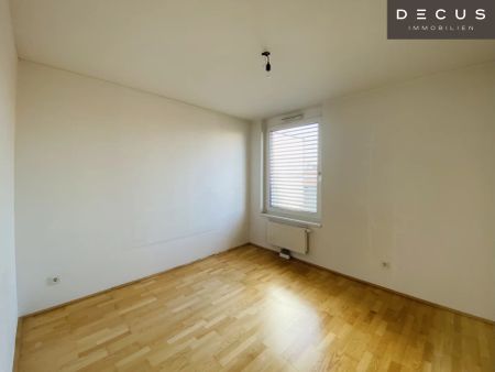 / UBAHN NÄHE / TERRASSE / 2 ZIMMER / VERFÜGBAR AB SOFORT - Photo 2