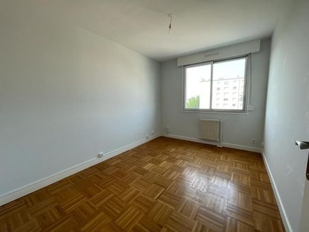 APPARTEMENT T4 A LOUER CALUIRE ET CUIRE Magnolles Pasteur - Photo 5