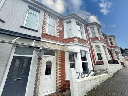 3 bedroom property to rent in Plymouth - Photo 4