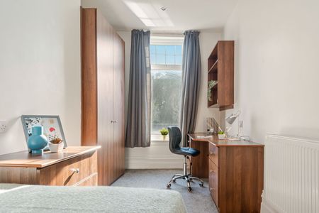 16 HEADINGLEY LANE Leeds - LS6 2AS - Photo 5