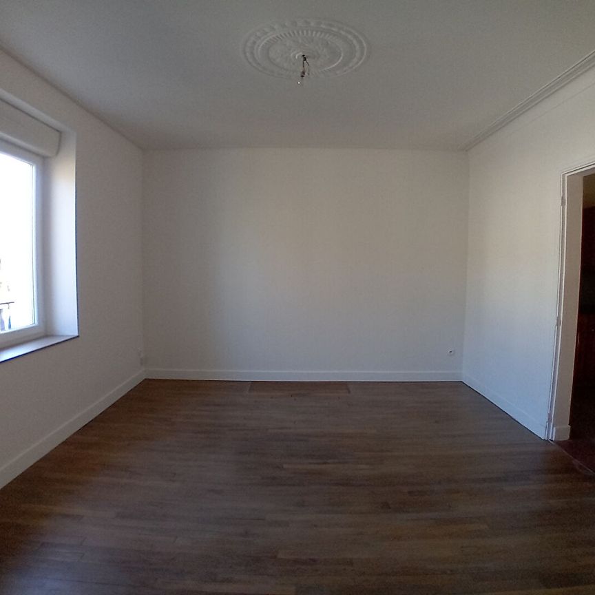 A Louer - La Chapelle Des Marais Centre - Maison 3 Ch 660€ Cc - Photo 1