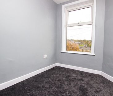 3 bedroom House To Let Total Size: 883 SQ FT - Photo 4