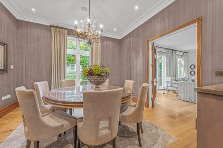 4 bedroom detached house to rent - Photo 3