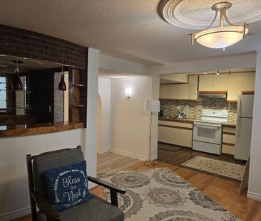 For Lease - 53 Caines Avenue, Toronto, Ontario - Photo 2