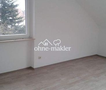 Sehr schöne 2-Zimmer-Dachgeschoss-Wohnung mit guter zentraler Anbin... - Photo 3