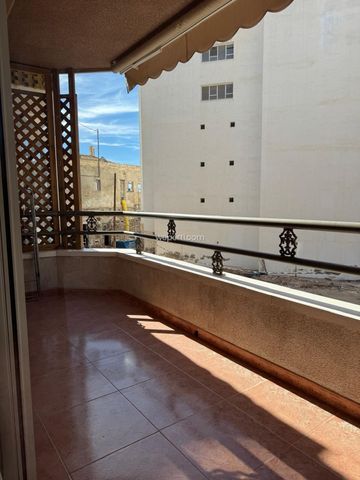Apartment in Torrevieja, CENTRO, for rent - Photo 2