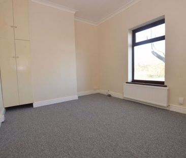 2 Bedroom Terraced House - Photo 5