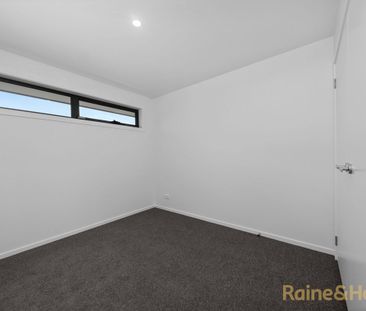 Immaculately presented three bedroom home. - Photo 5