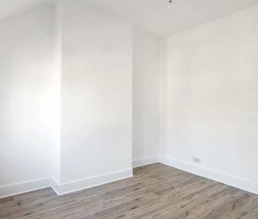 1 bedroom property to rent - Photo 5