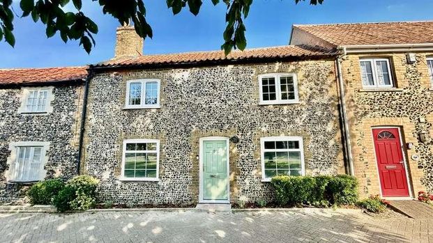 High Street, Lakenheath, IP27 - Photo 1