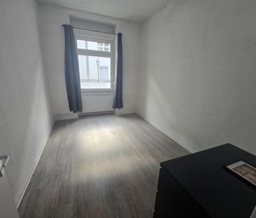 Sanierte 2-Zimmer-EG-Wohnung in Oberbilk mit hohen Decken/Altbau - Foto 1