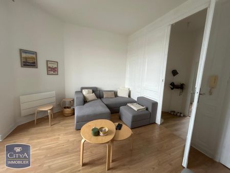 Location Appartement 2 pièces 50m² BORDEAUX 33000 - Photo 2