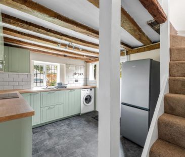 2 bedroom cottage to rent - Photo 1