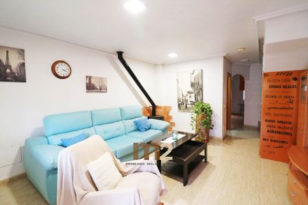 Casa o chalet de alquiler en Calle Antonio Soriano Bri, Daya Nueva - Photo 2