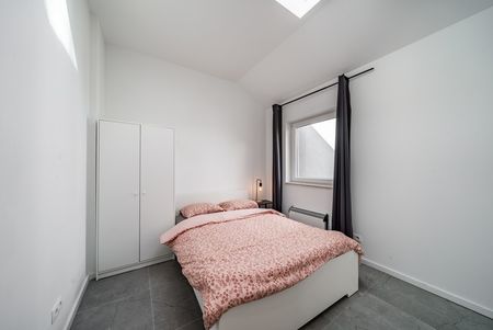 Room at Rue Colonel Van Gele 65 - Photo 2