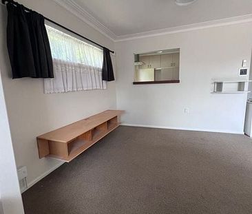 Two Bedroom Unit in Otahuhu - Photo 6