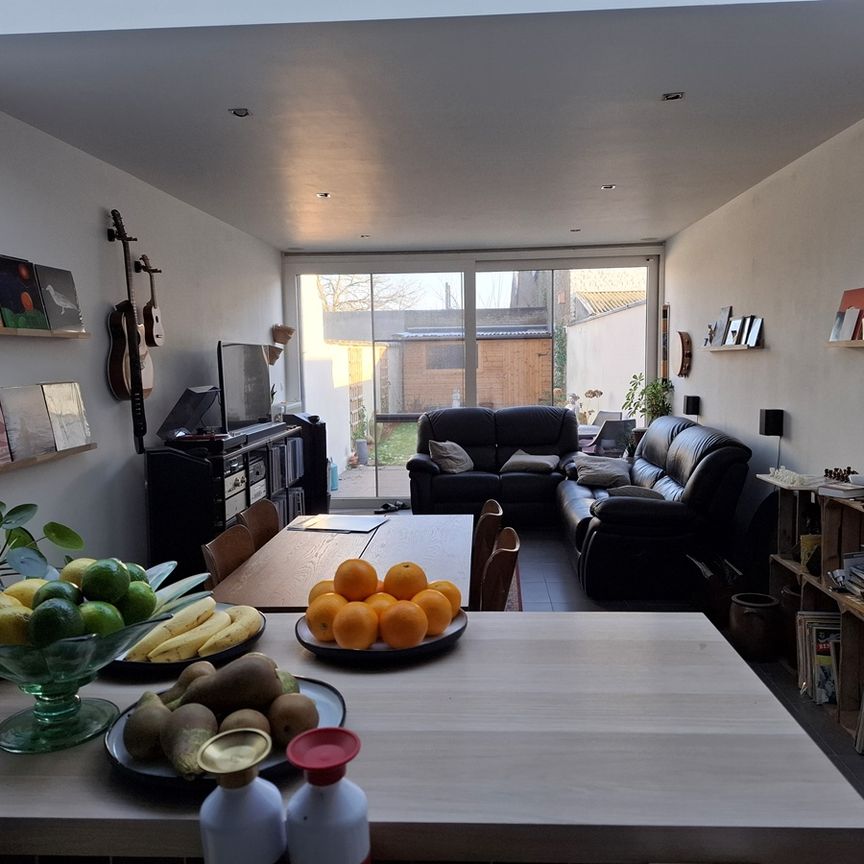 Mezzanine-style Room Available in Cozy Ghent Home, from Febr - Photo 1