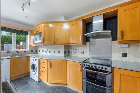 39 Kings Road, Newtownabbey, BT37 0DB - Photo 3