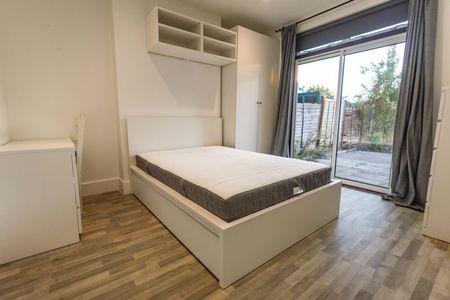 Alton Road, Bournemouth - Photo 4