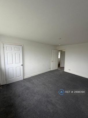 2 bedroom semi-detached house to rent - Photo 1