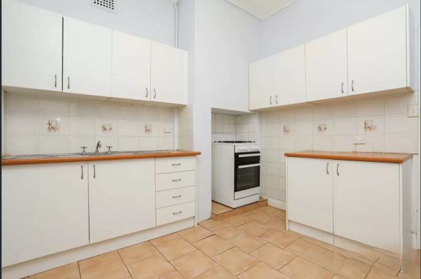 15 Campbell Street, Ramsgate - Photo 1