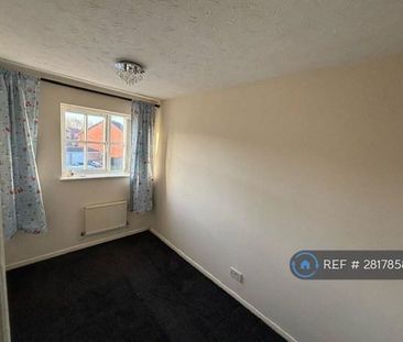 2 bedroom semi-detached house to rent - Photo 6