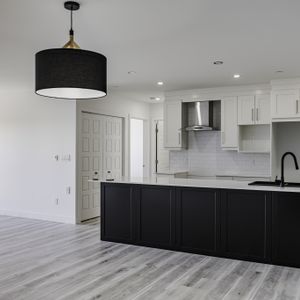 Nouveau 4 Et Demi - 1er Mois Gratuit! - Photo 2