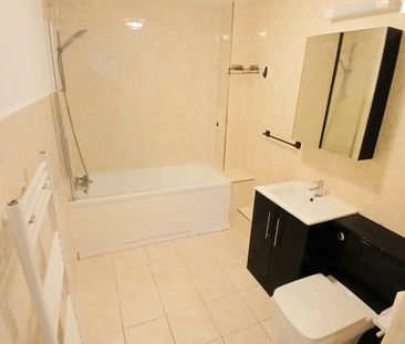 Swingate, STEVENAGE - Photo 3