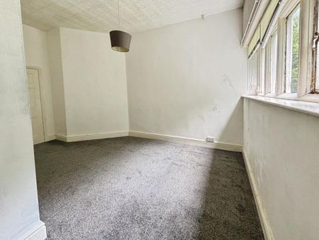 3 bedroom apartment to rent - Photo 4