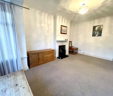 Tudor Court, 18 Church Road West, Farnborough, GU14 - Photo 2