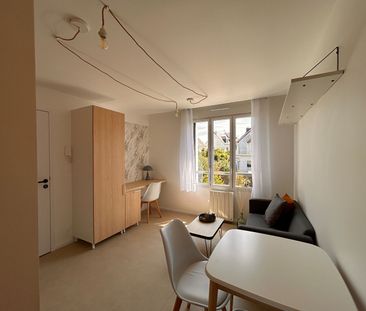 Location Appartement 1 pièce 24m² - Photo 1
