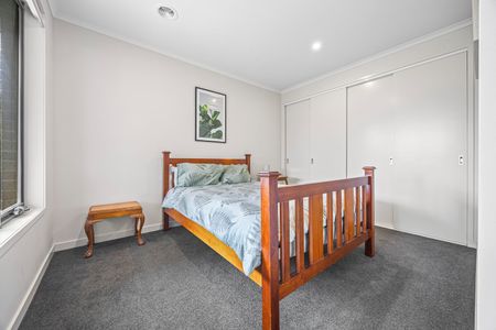 Family Home In Lucas - Photo 5