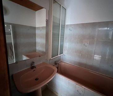 Location Appartement 2 pièces 45m² - Photo 4